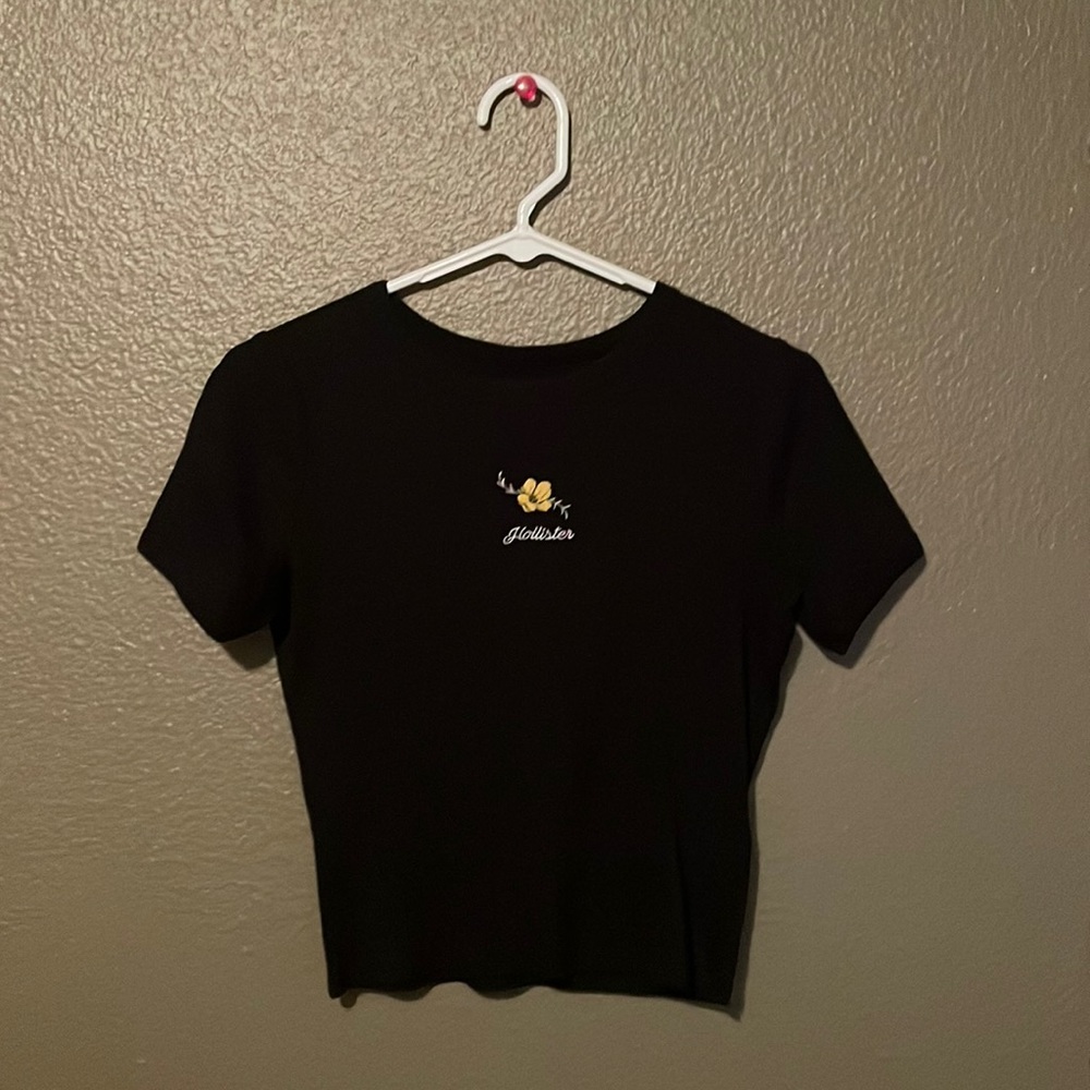 Black Baby Tee